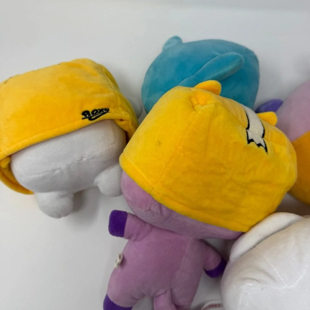 Lanky box plush lot - Milky foxy boxy sharky